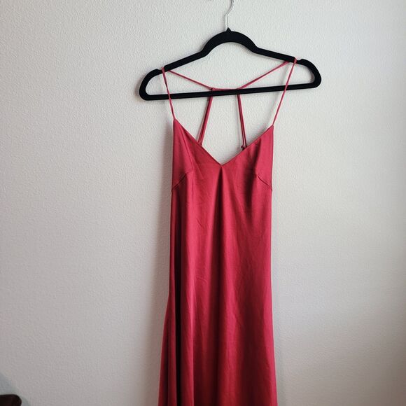 Bcbg Max Azria Red Satin Open Back A-Line Slip Long Maxi Cocktail Dress Nwt 8 - Picture 2 of 10